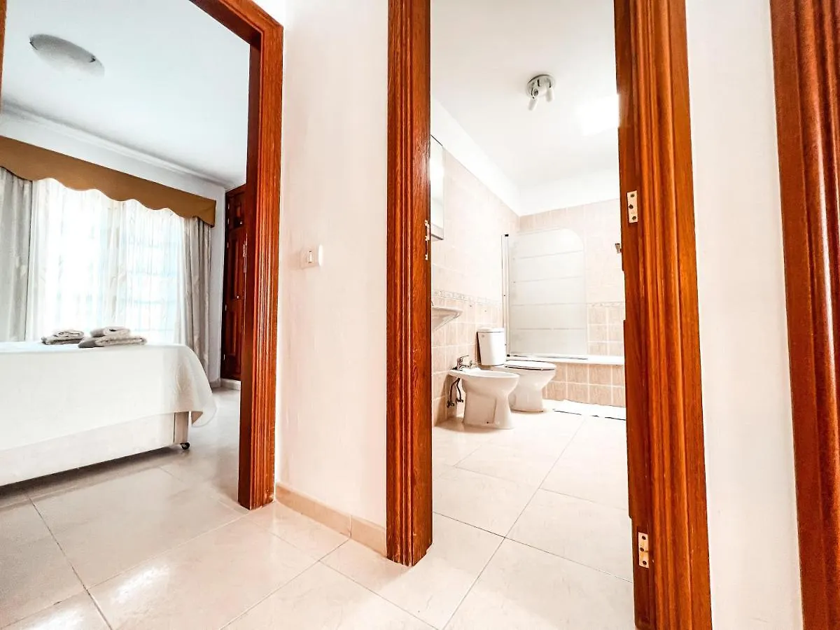 Townhouse With Ac In Callao Salvaje, Sonia, Cs148 Prázdninový dům