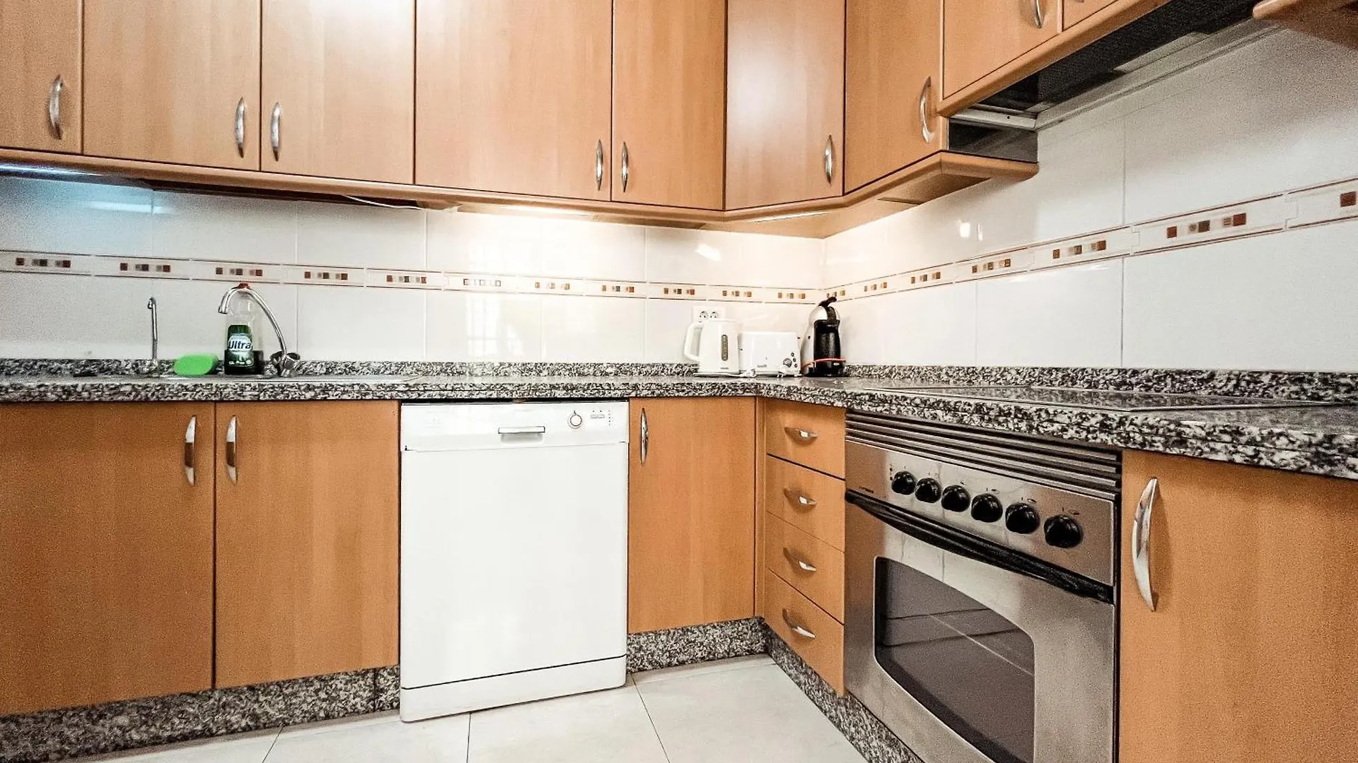 Townhouse With Ac In Callao Salvaje, Sonia, Cs148 Španělsko